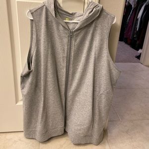 Plus size zipper vest